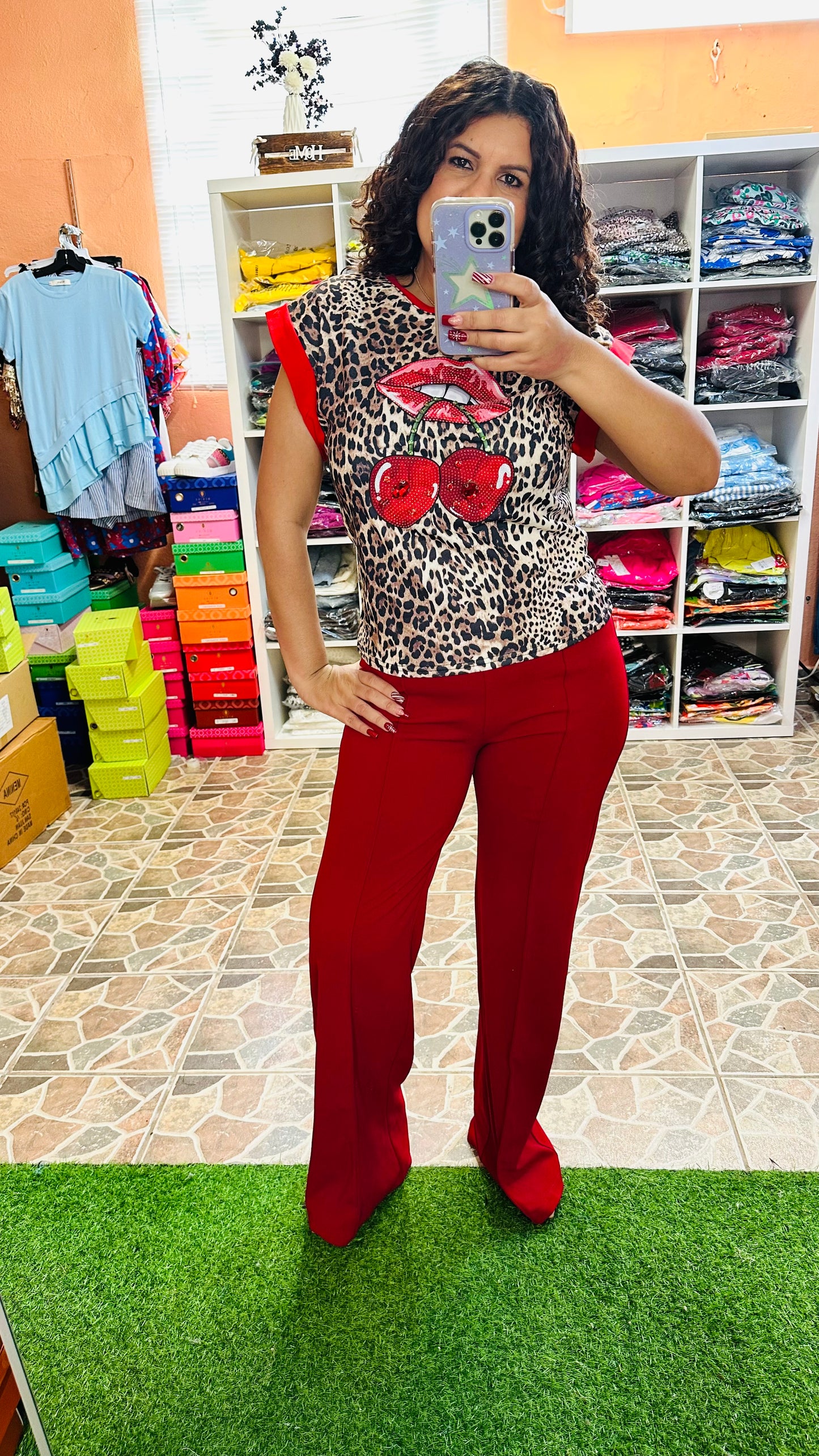 LEOPARD N CHERRY GRAPHIC T SHIRT