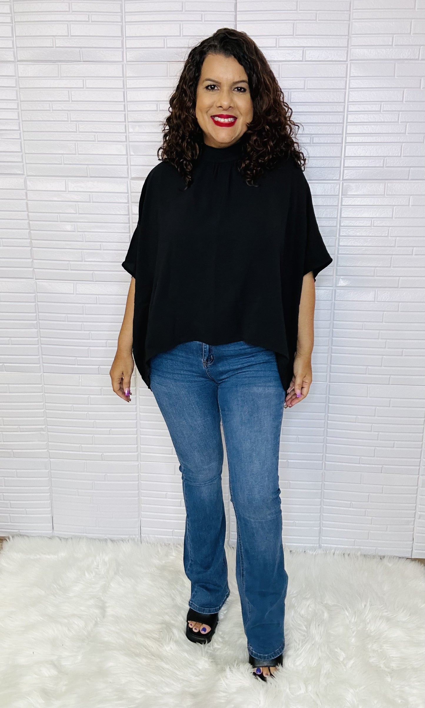 Solid Flowy Top